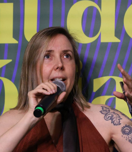 Coletânea reúne poetas invisibilizadas ao longo de quatro séculos