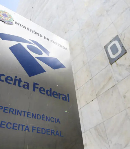 Receita classifica mais 17 empresas como devedoras contumazes