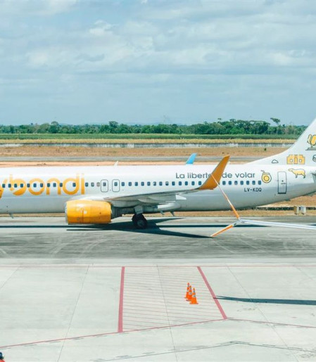 Anac limita a venda de passagens aéreas da Flybondi no Brasil