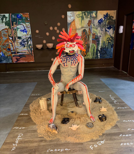 A exposição Planeta Permitido apresenta obras de Carlos Tarocco inspiradas na natureza e na expressão dos sentimentos