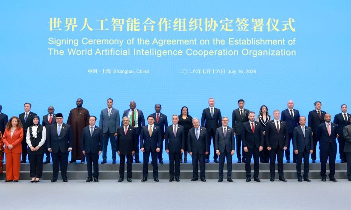 Brasil deve aproveitar aliança com China para soberania digital em IA