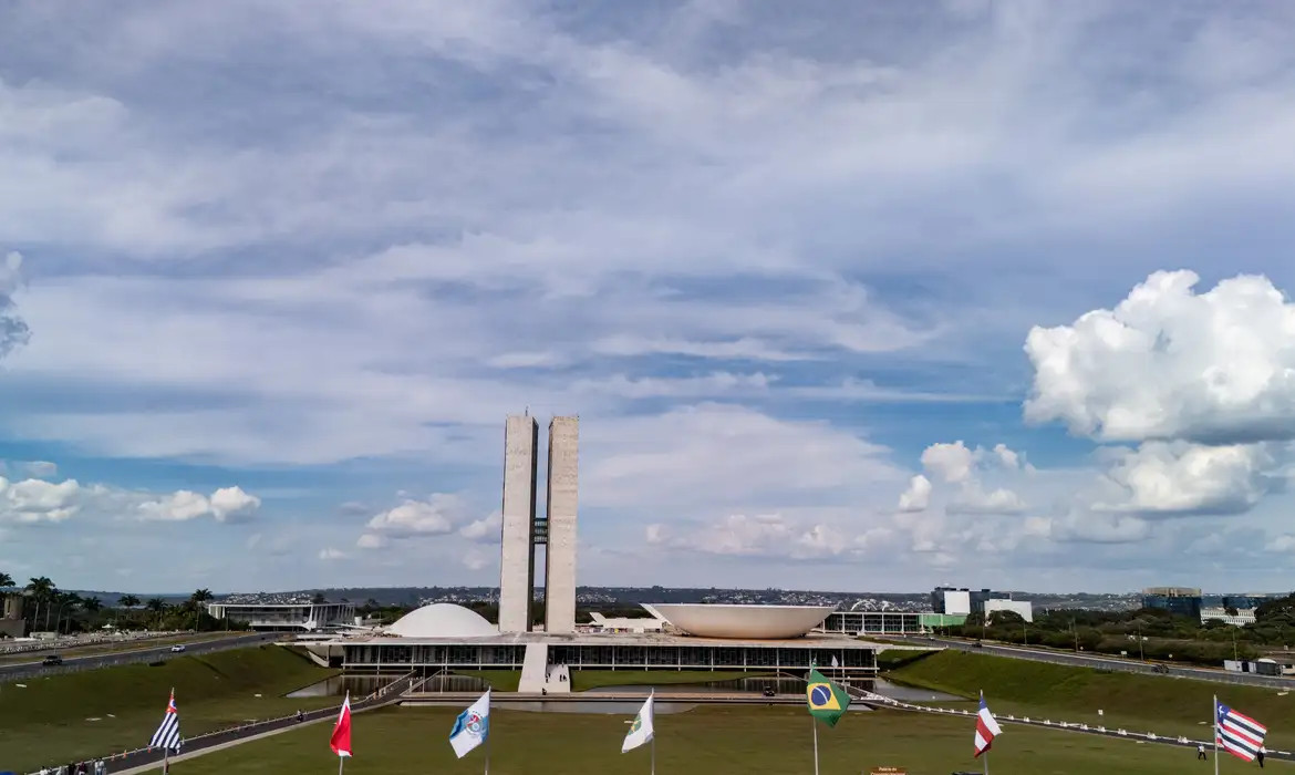 Congresso volta do recesso sem previsão de plenário nesta semana