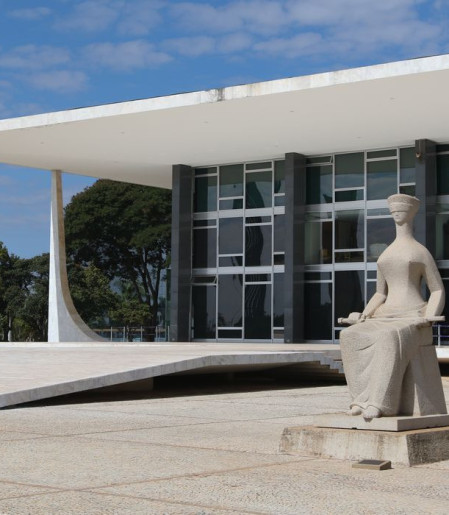 STF retoma julgamento sobre alcance da Lei Maria da Penha