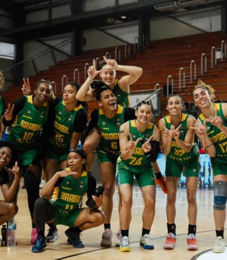 Brasil vence Chile na estreia do Sul-Americano de basquete feminino