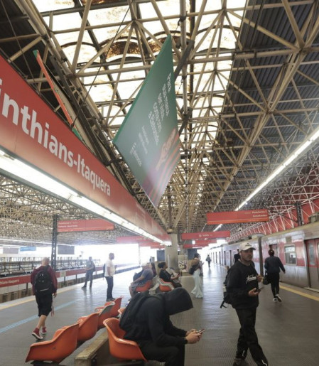 Trabalhadores da CPTM realizam assembleia sobre continuidade da greve