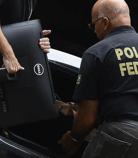 PF investiga senador Weverton Rocha por suspeita de desvios no INSS