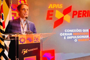 Erlon Ortega, presidente da APAS, durante a abertura da feira: otimismo, mesmo com falta de mão de obra
