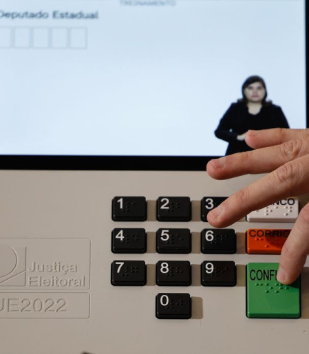 TRE-RJ altera 66 locais de votação por questões de segurança