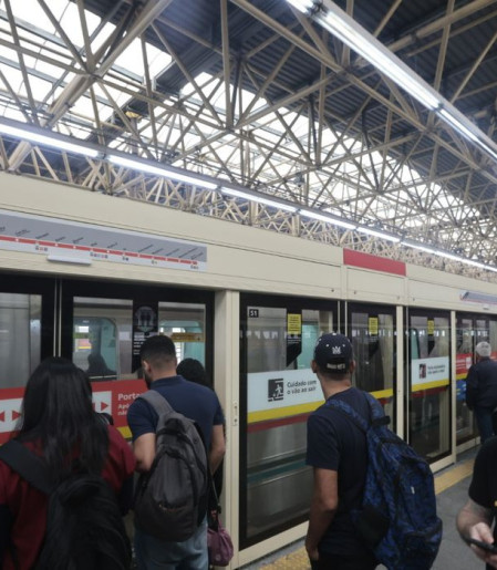 Governo de SP diz que não haverá demissões de funcionários da CPTM