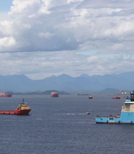MPF denuncia empresas por despejo de resíduos na Baía de Guanabara