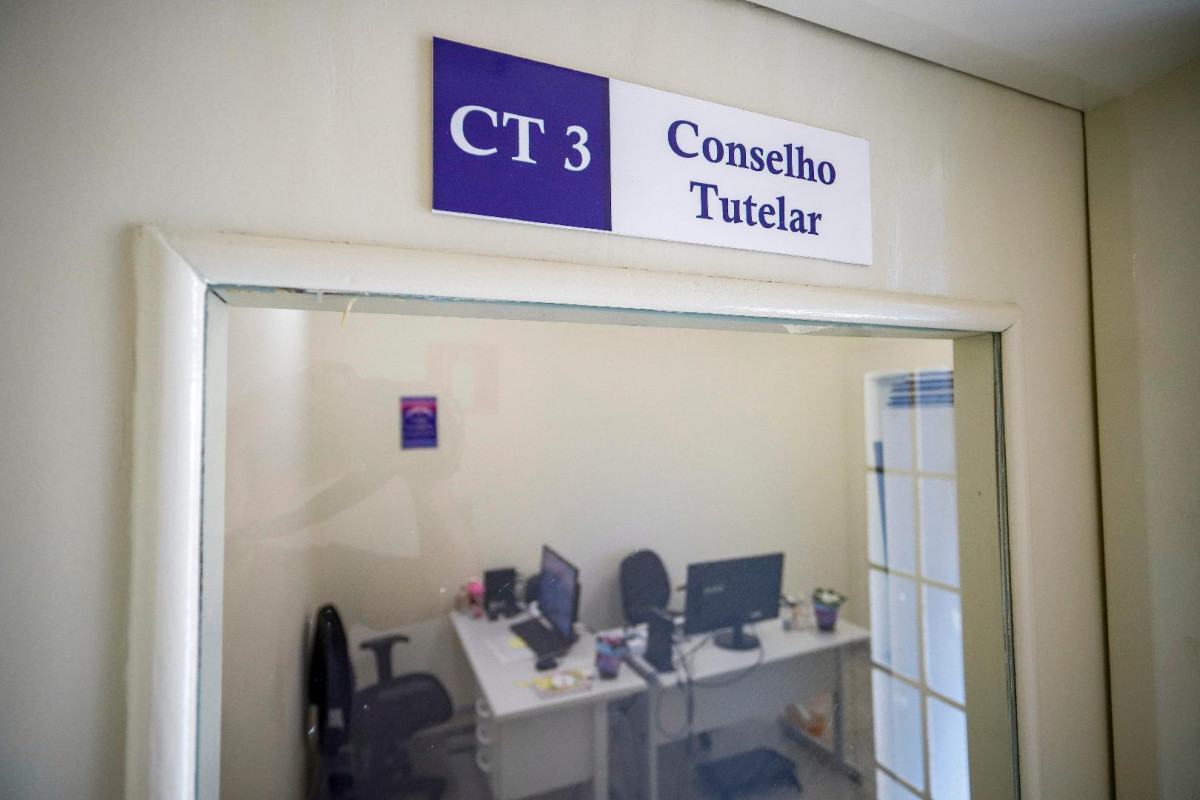 Sala do Conselho III, na sede unificada do órgão: Justiça analisa condutas das cinco conselheiras tutelares que trabalham na unidade