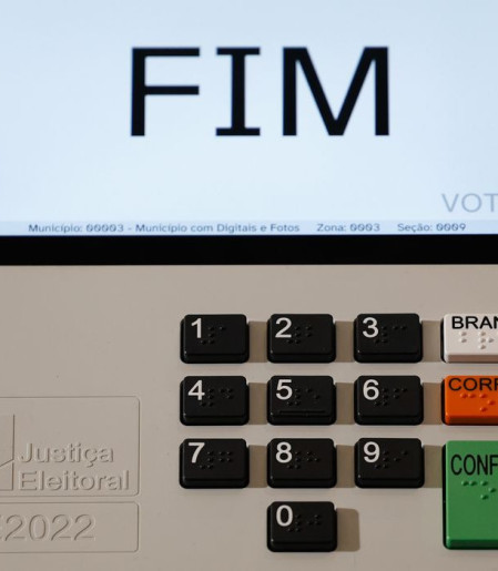 Federação PSOL-Rede oficializa apoio à candidatura de Lula à reeleição