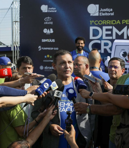 Justiça abriu as urnas diante da população, diz Nunes Marques