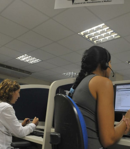 Polícia registrou 783 mil atendimentos especializados à mulher em 2025