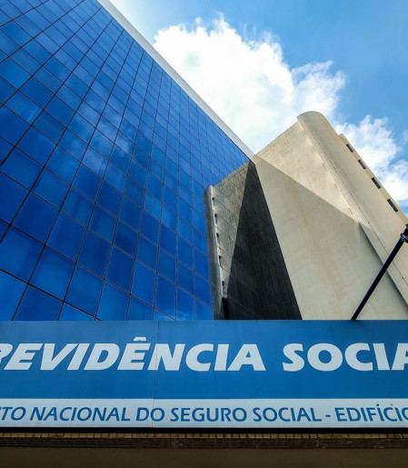 INSS: entenda casos que permitem auxílio e aposentadoria sem carência