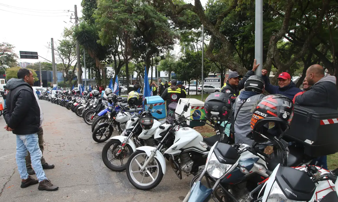Produção de motos tem melhor mês de julho da história, diz Abraciclo