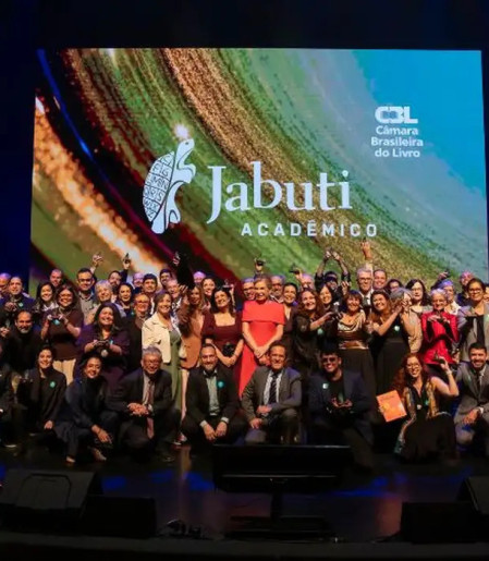 Cerimônia em São Paulo revela vencedores do 3º Prêmio Jabuti Acadêmico