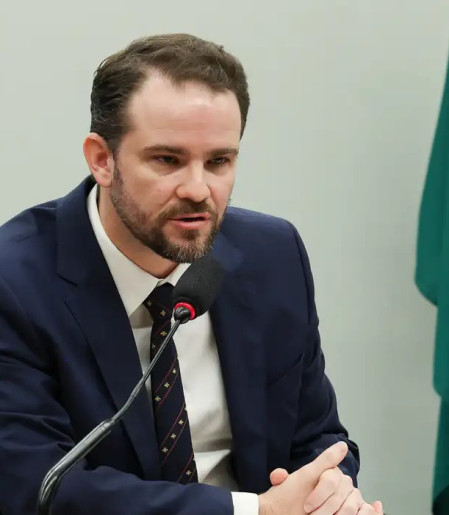 Fazenda libera empréstimo com aval da União de R$ 12,9 bilhões 
