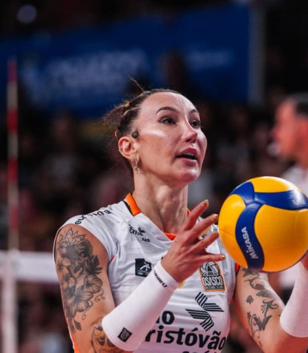 Nova regra da CBV afeta participação de Tifanny na Superliga de vôlei