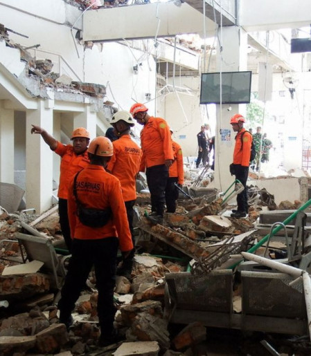 Terremoto na Indonésia deixa pelo menos 47 mortos