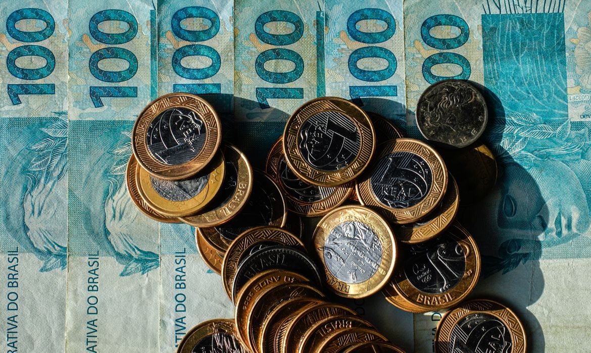 Tesouro pagou R$ 152,46 milhões em dívidas de estados e municípios