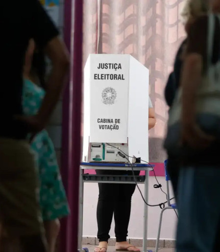 TSE recebe mais de mil denúncias nos primeiros dias de campanha