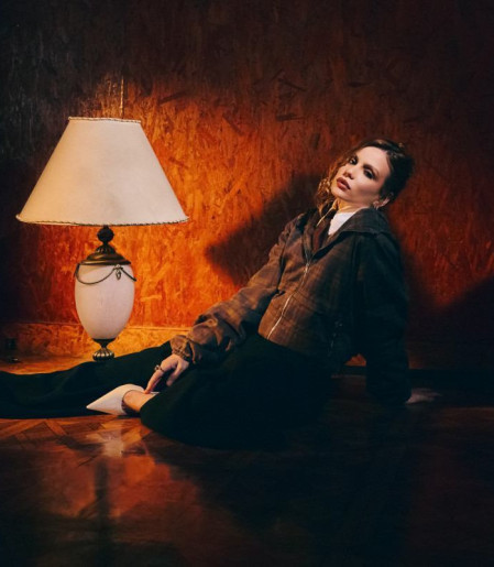 Cantora e compositora se apresenta na cidade neste sábado