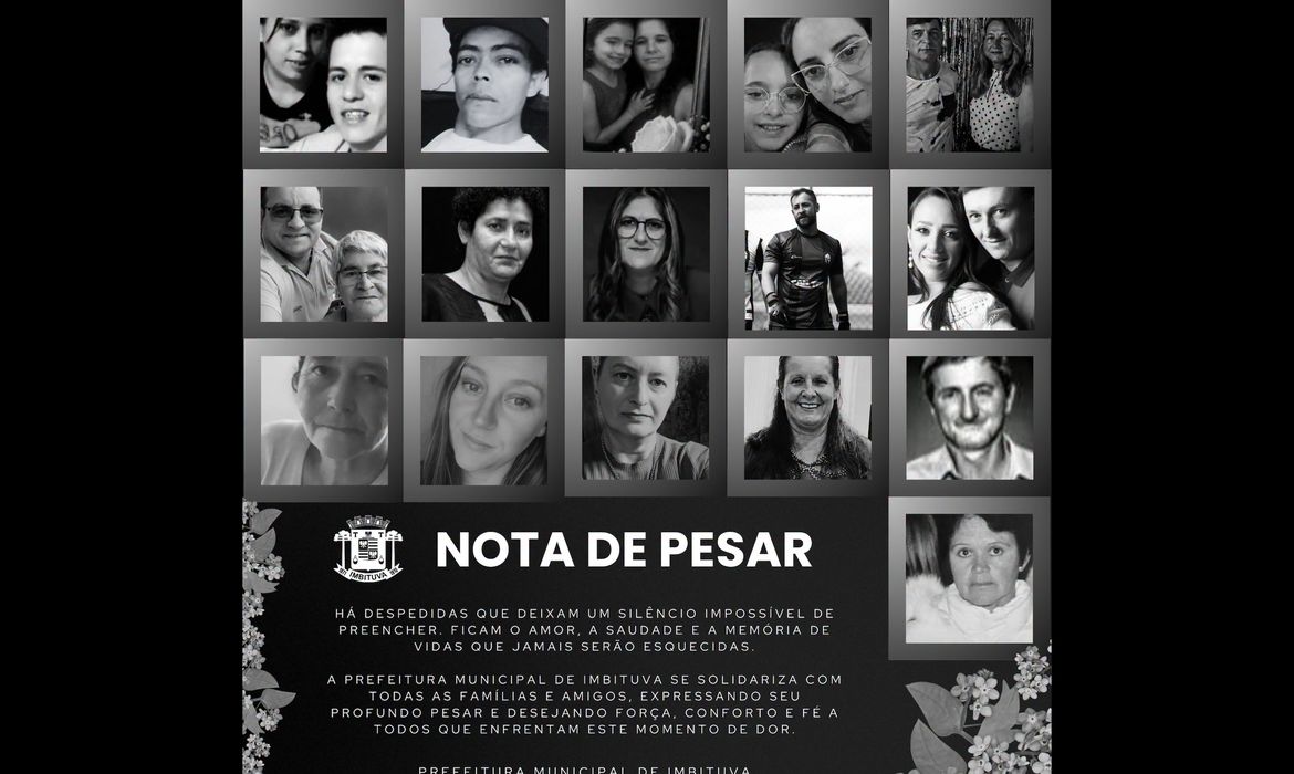 Vítimas do acidente na BR-737 são veladas em Imbituva (PR)
