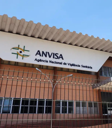Cosméticos sem registro têm fabricação e venda proibidas pela Anvisa