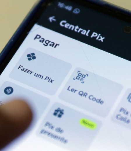 Pix enfrenta instabilidade na manhã deste domingo