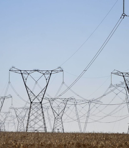 ONS suspende geração excedente de energia pela segunda vez no ano