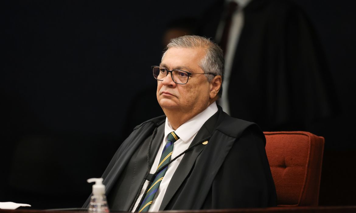 Dino autoriza PF a acessar investigação sobre produtora do Dark Horse