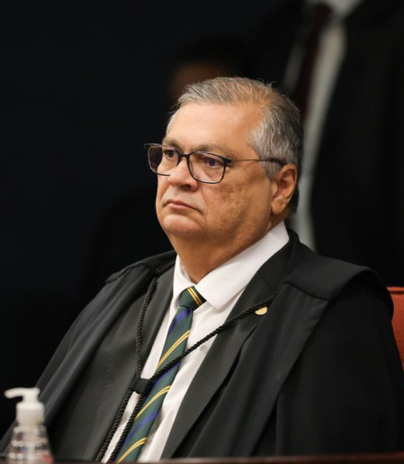 Dino autoriza PF a acessar investigação sobre produtora do Dark Horse