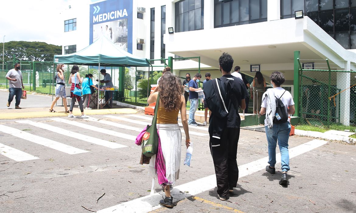 Renegociação de dívidas do Fies pode ser feita até 16 de setembro
