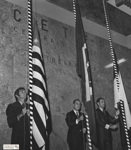 ALÔ ALÔ - Inauguração da sede da Ceterp (Centrais Telefônicas de Ribeirão Preto), em 1973. Criada pelo prefeito Antônio Duarte Nogueira em 1969, teve sua sede principal à rua Américo Brasiliense, 426, prédio hoje ocupado pela Prefeitura. A mais lucrativa das empresas municipais, teve o capital aberto por Antonio Palocci (PT, 1993) e depois finalmente privatizada por Roberto Jábali (PSDB, em 1999). Foi comprada pela Telefonica em 2000, sendo extinta.