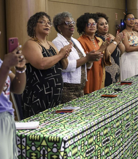 Eleições 2026: mulheres negras divulgam manifesto para candidatos 