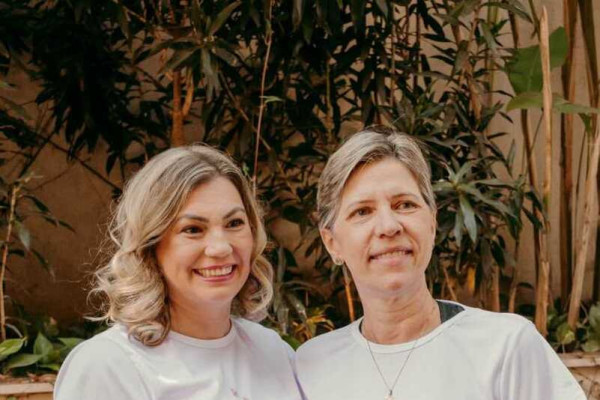 Larissa Tonelli e Elaine Strazeio - Divulgação