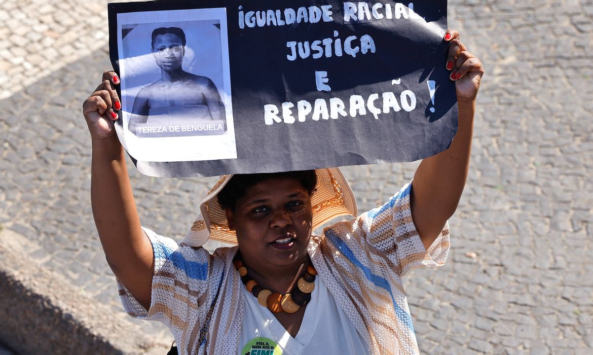 Candidaturas negras avançam e se aproximam de perfil racial do país