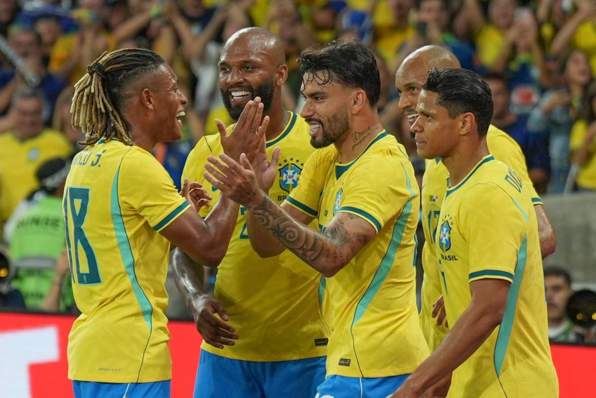 Comandados de Carlo Ancelotti voltam à campo em setembro