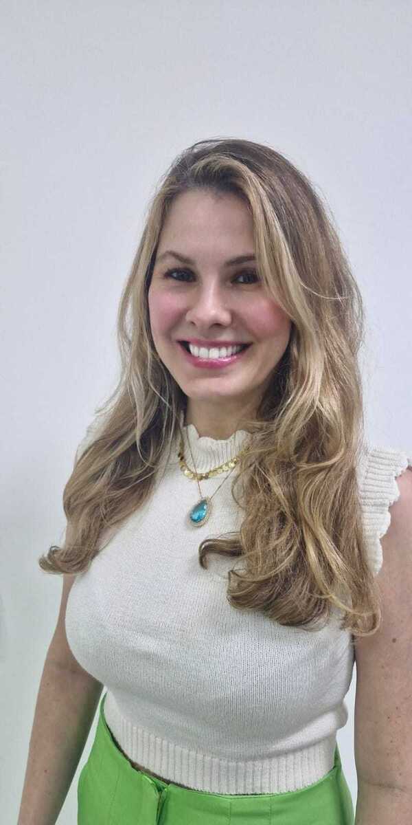 Rebeca Beraldo, coordenadora do curso de Nutrição da Estácio