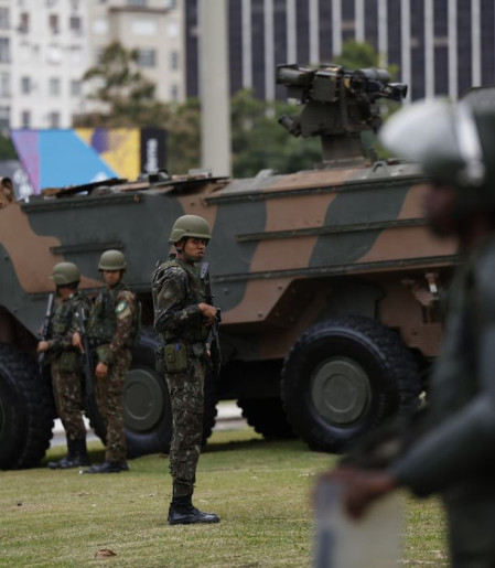 TSE aprova envio de tropas federais para cinco estados 