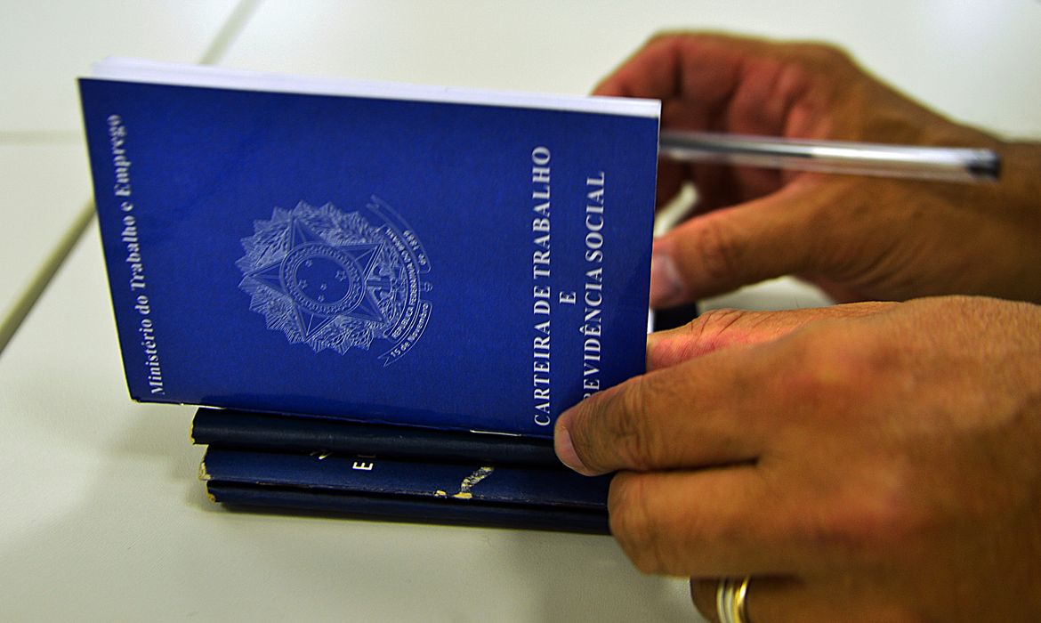 Brasil cria 58,5 mil postos de trabalho em julho, aponta Caged