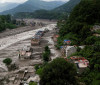 Nepal monitora dois lagos; risco de enchentes persiste