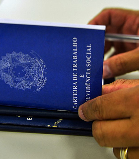 Brasil cria 58,5 mil postos de trabalho em julho, aponta Caged