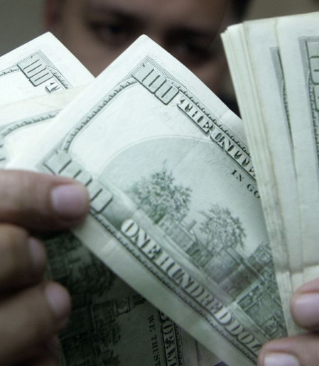 Dólar sobe a R$ 5,19 após tom mais duro de presidente do Fed