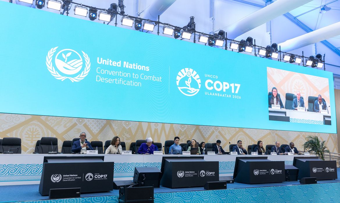 Afetada por disputas geopolíticas, COP17 termina com poucos avanços