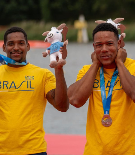 Jacky Godmann e Gabriel Nascimento são prata no Mundial de Canoagem 