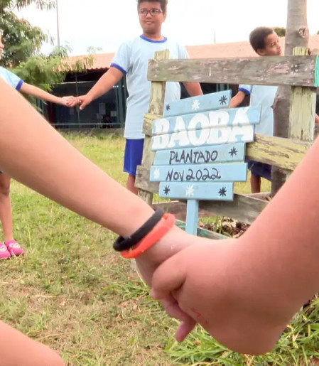 Caminhos da Reportagem aborda construção da identidade parda