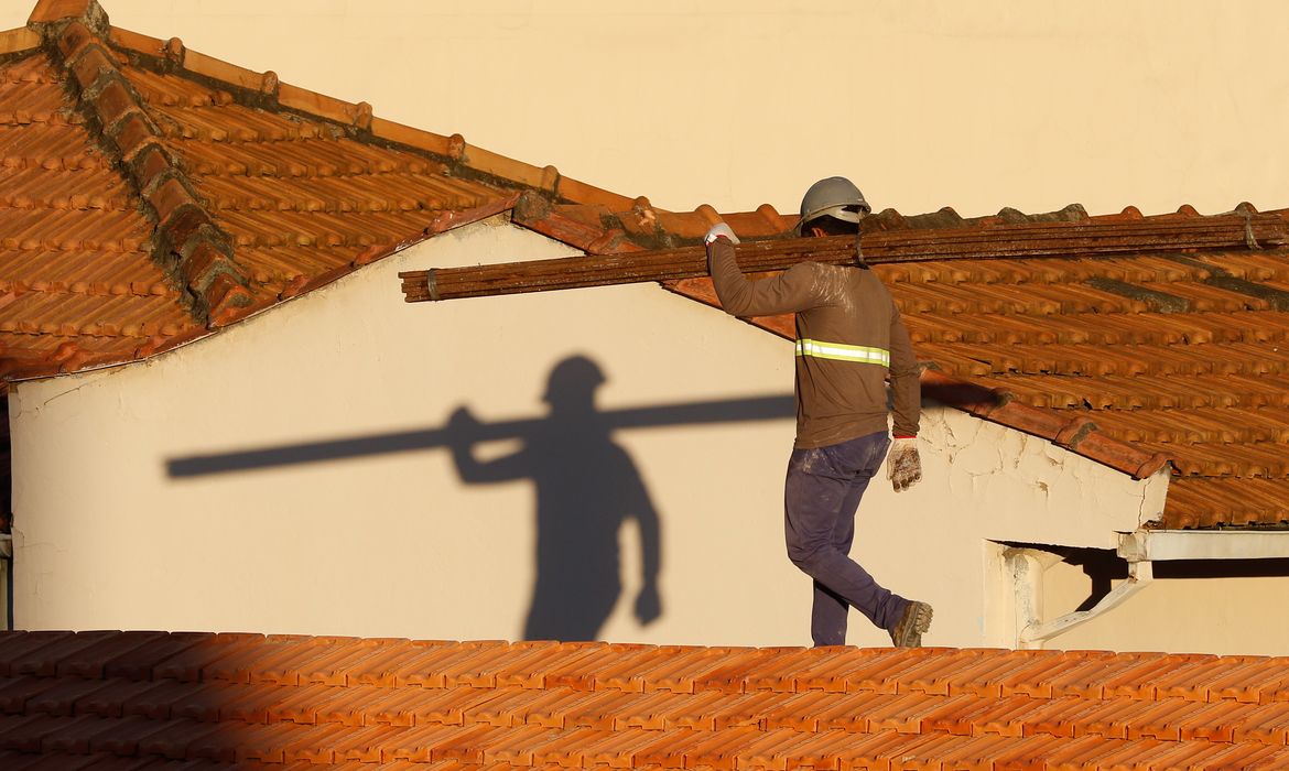 Orçamento de 2027 prevê R$ 133,8 bilhões em investimentos