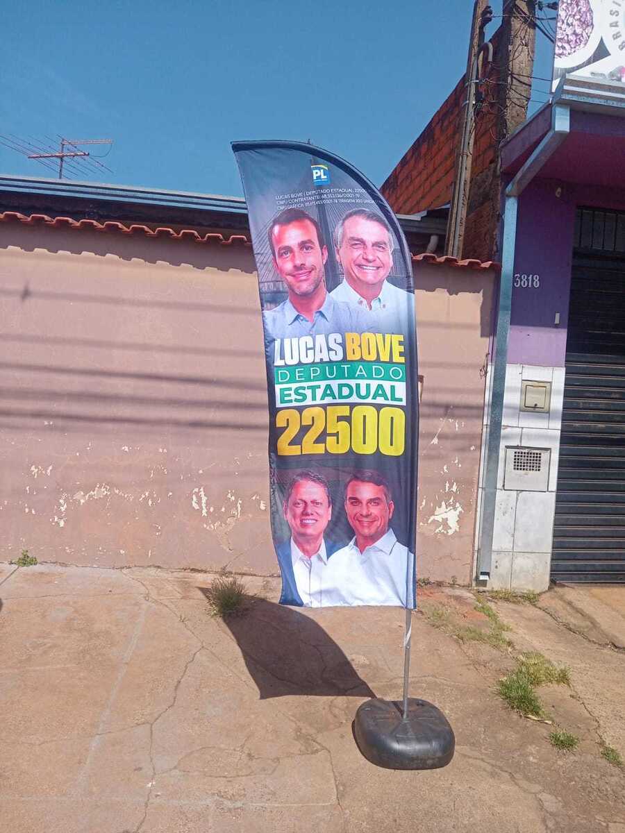 wind banner do deputado Lucas Bove (PL) em Ribeirão